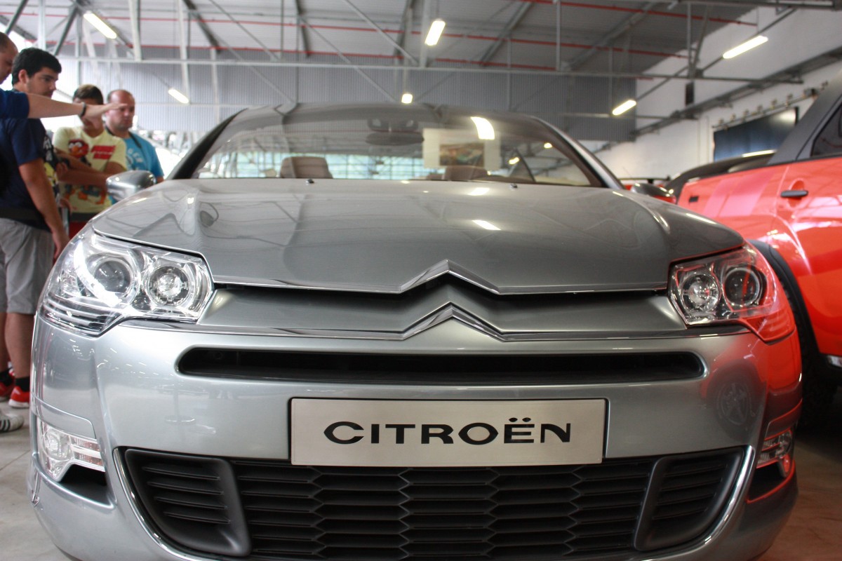 Caravana-Citroen-a-Paris-2012-202.jpg
