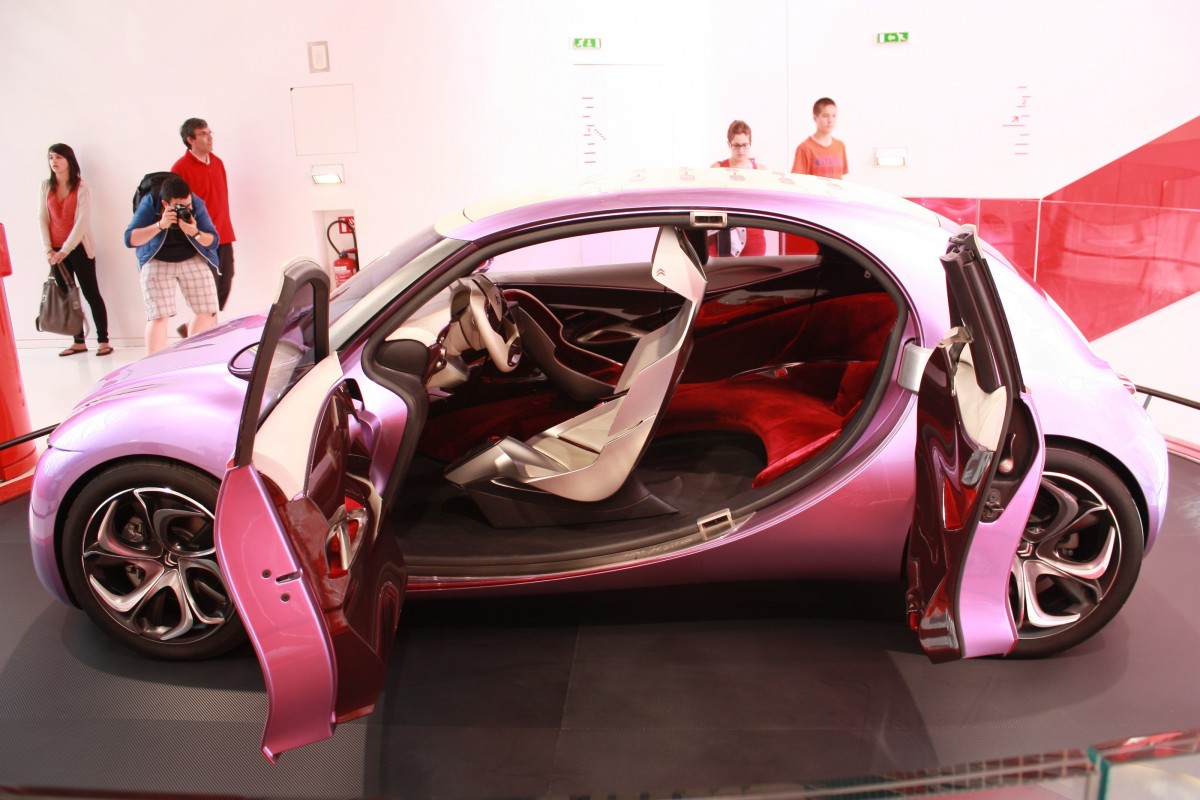 Caravana-Citroen-a-Paris-2012-250.jpg