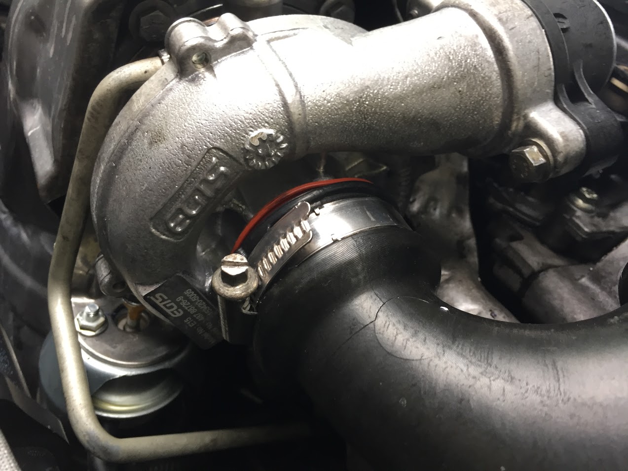 PSA sobrealimentación del turbocompresor control de presión 9811643880 